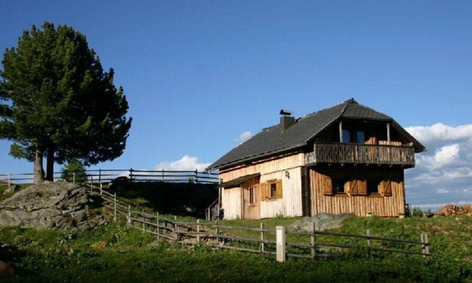 Falkert Apartment | Almhaus Weißmann OG 2-4 persons - Almhaus Weißmann