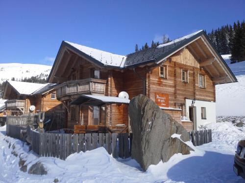 Lachtal Ski Chalet | Almrauschhütte Markus