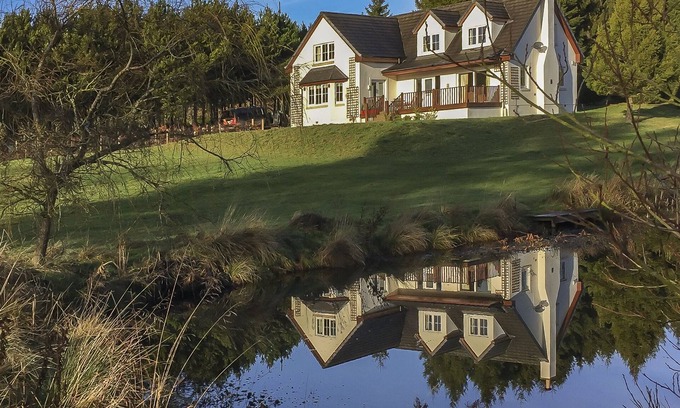 Chesters House | ALNWOOD Stunning detached house set in private woodland