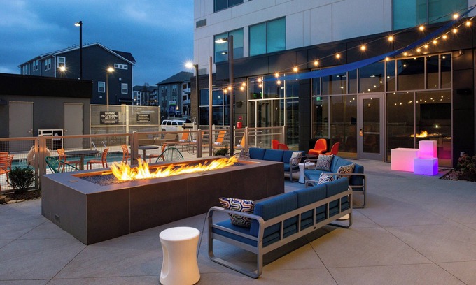 Charlotte Hotel | Aloft Charlotte Airport