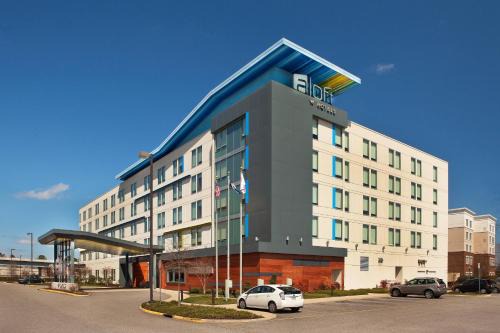 Greenbrier East Hotel | Aloft Chesapeake