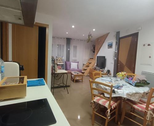 Noves de Segre Apartment | Alojamiento Evelyne Cal Paleta Noves de Segre