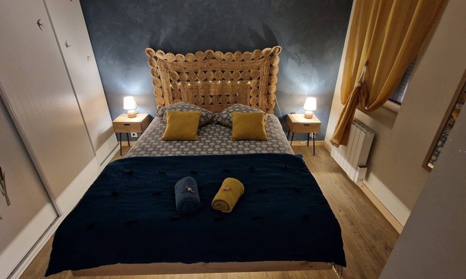 Rives de Meurthe Apartment | ALONG THE CANAL