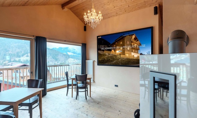 Riezlern Ski Chalet | Alpen Select Lodge for 16-24 People