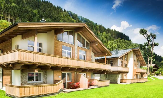 Zell am See Apartment | AlpenParks Chalet & Apartment AreitXpress