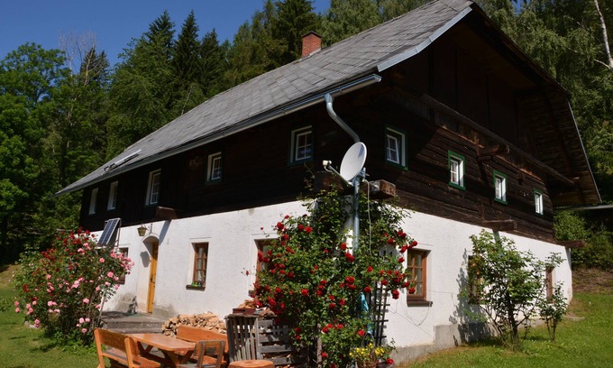 Gloednitz House | Alpine hut, secluded location, family vacation, party campfire, fishing view of the valley