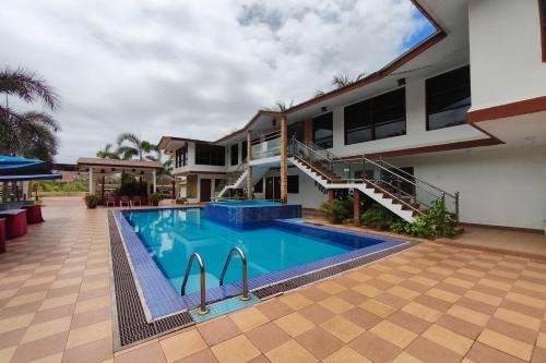 Kijal Resort | AlSafina Kijal Beach Resort & Restaurant