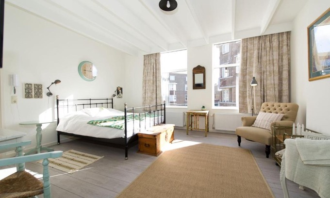 Scheveningen Badplaats Apartment | Alta Mar Studios