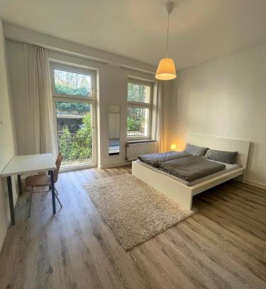 Gemarkung Vohwinkel Apartment | Altbauwohnung mit 2 Balkonen