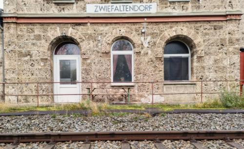 Zwiefaltendorf Apartment | Alte Bahnhofshallen