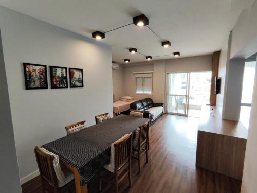 Pinheiros Apartment | Alto padrão 2 dorms vista para Piscina até 5 pessoas