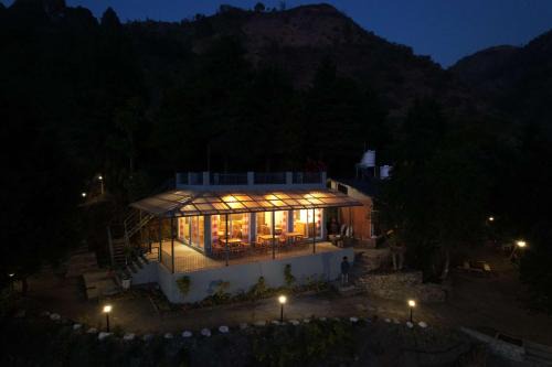 Bhimtal Villa | amã Stays & Trails Godhuli Cottages Naukuchiatal