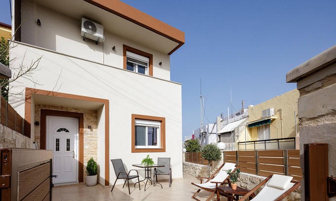 Rethymno House | Amalthea house,10min walking from Rethymno center, soon with terrace and jacuzzi