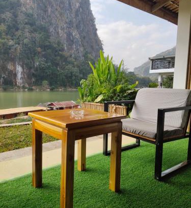 Nong Khiaw Hotel | Amanda Riverside