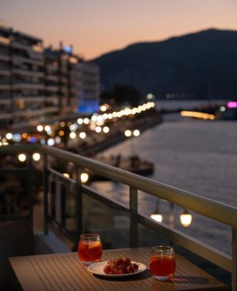Chalcis Apartment | AMAYA - Sea View Suites