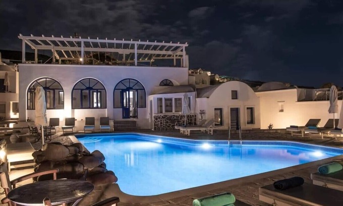 Finikia Apartment | Amazing 1BR Suite Perfect Sea View in Santorini