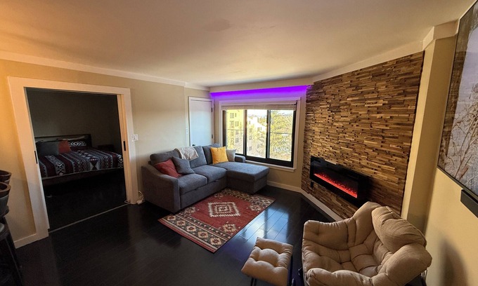 Snowshoe Condo | Amazing 2 Bed/2 Bath Ski-In & Ski-Out with Night Skiing. Sleeps 7 comfortably