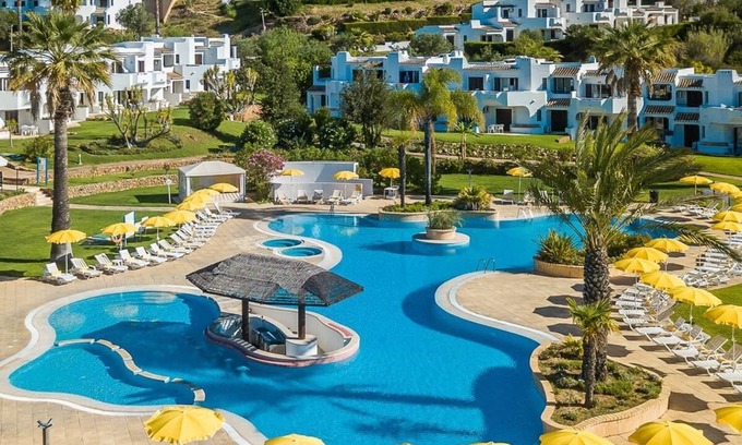 Alpouvar Apartment | Amazing 2-Bedroom Appartment with big terrace!