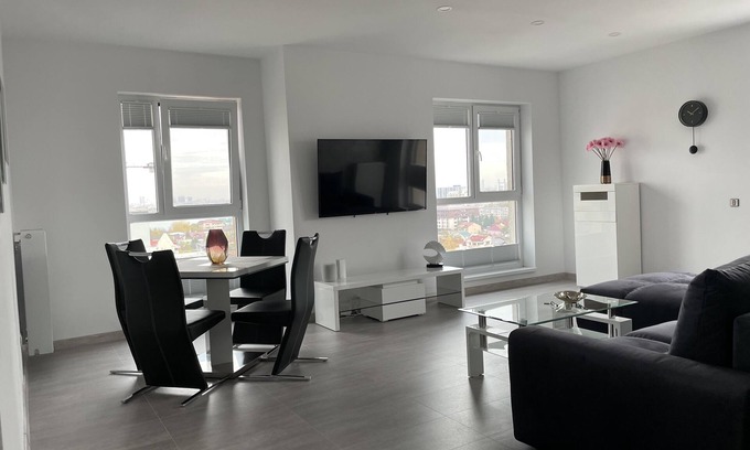 Militari Apartment | Amazing 4 Room apartment close to the center