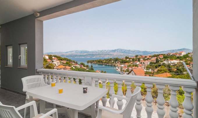 Splitska Apartment | Amazing apartment in Supetar-Splitska