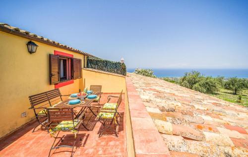 Collesano Apartment | Amazing Apartment In Collesano Pa