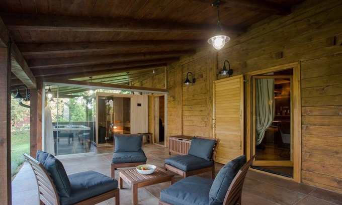 Lasinja House | Amazing chalet in Lasinja with private garden