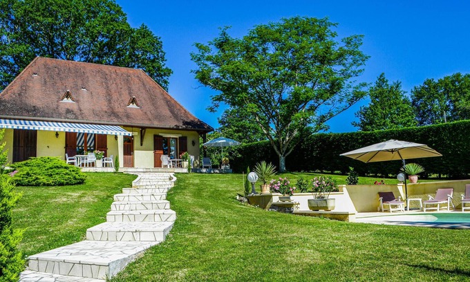 Le Change House | Amazing home in Bassillac-et-Auberoche