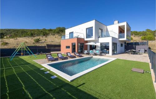 Krusvar House | Amazing Home In Dicmo With Kitchen