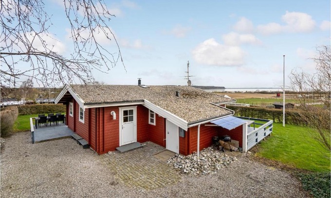 Vikær Strand House | Amazing Home In Haderslev With Wifi