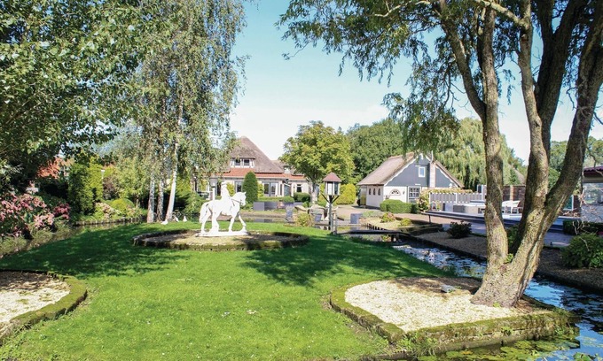 Hoogwoud House | Amazing home in Hoogwoud