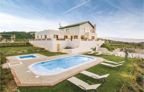 Nikos Kazantzakis House | Amazing Home In Houdetsi,Heraklio