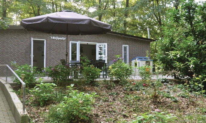 Leende House | Amazing home in Leende with WiFi