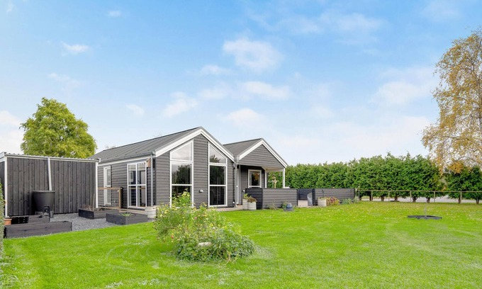 Skibby House | Amazing home in Skibby with kitchen