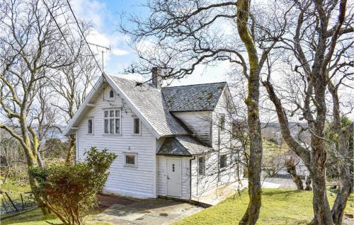 Torangsvag House | Amazing Home In Torangsvåg With Wifi