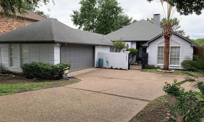 North Central Carrollton House | Amazing house in great location