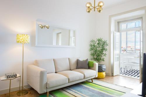 Alfama Apartment | Amazing Lisboa! Views & Style in Historical Graça