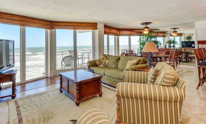 Daytona Beach Shores Condo | Amazing Oceanfront 3BR/3BA Condo with Incredible Views! 5 Star Luxury!