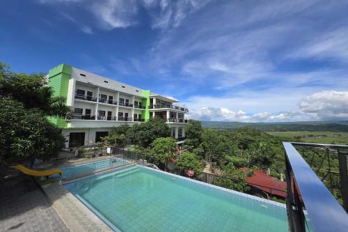 Mabitac Hotel | Amazing View Mountain Resort Laguna