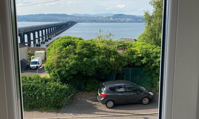 Wormit Apartment | Amazing Views over the River Tay. 10 miles to St Andrews.