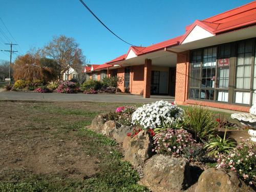 Alfredton Hotel | Ambassador Motor Inn
