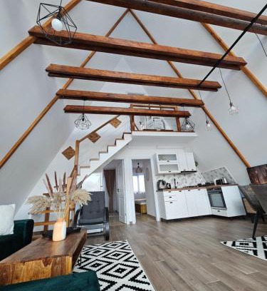 Campulung Moldovenesc Ski Chalet | Ambiance Aframe