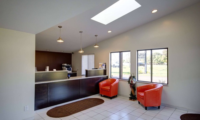 Heath Hotel | Americas Best Value Inn Heath Newark