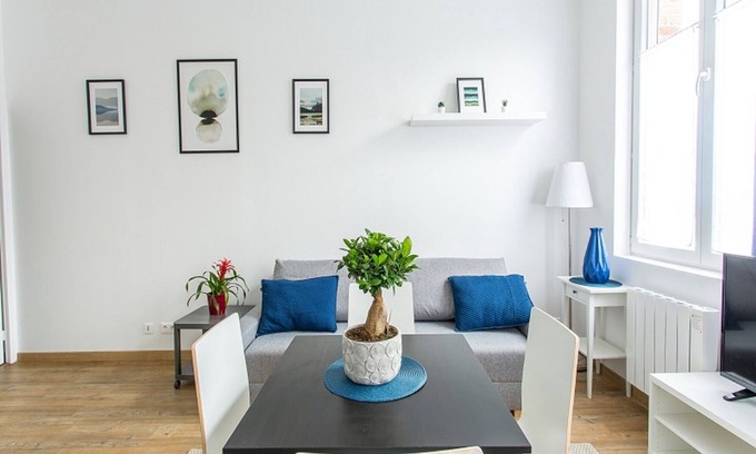 Saint-Honore - Jeanne d'Arc Apartment | Amiens-Picardie discover the charms of this other Venice .