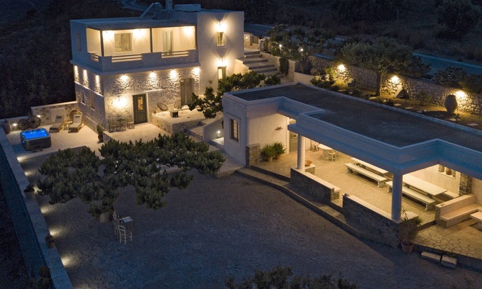 Sitia House | Amvikas Suite with Jacuzzi, Sitia