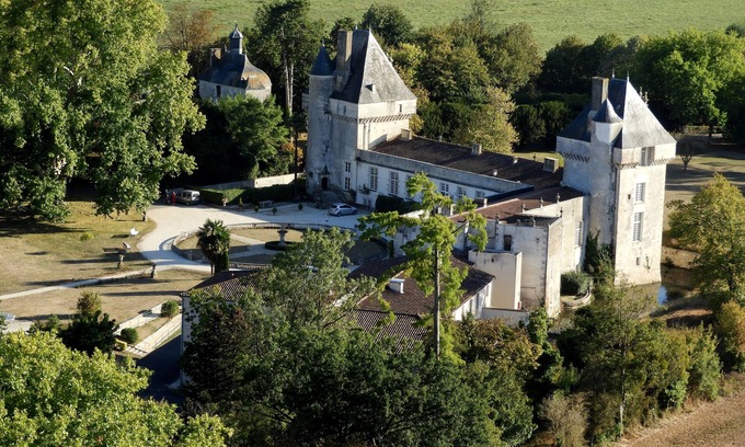 Saint-Pierre-de-l'Isle Other | An exceptional stay with family or friends!