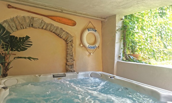 Carcassonne House | an old small wine cellar built in 1692