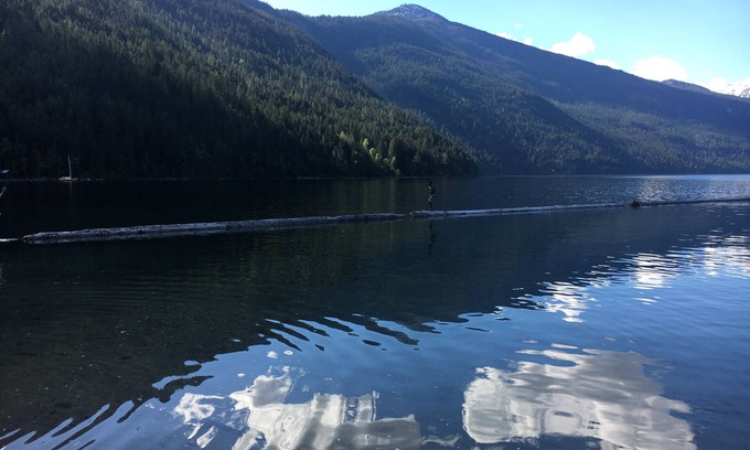 Slocan House | An outdoor adventure or a quiet retreat? The Swan House is perfect for both.