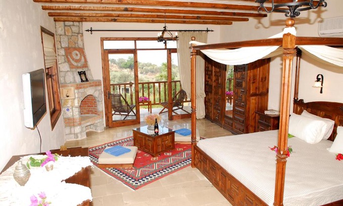 Uzunyurt Villa | An unspoilt setting, luxurious surroundings and a warm, personal welcome