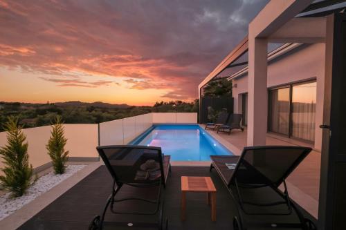 Sfakera Villa | Anapnoe ikies Corfu Adults Friendly