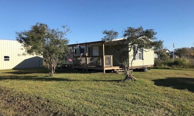 Port O Connor House | Anchor Inn 3/2 Near Front Beach